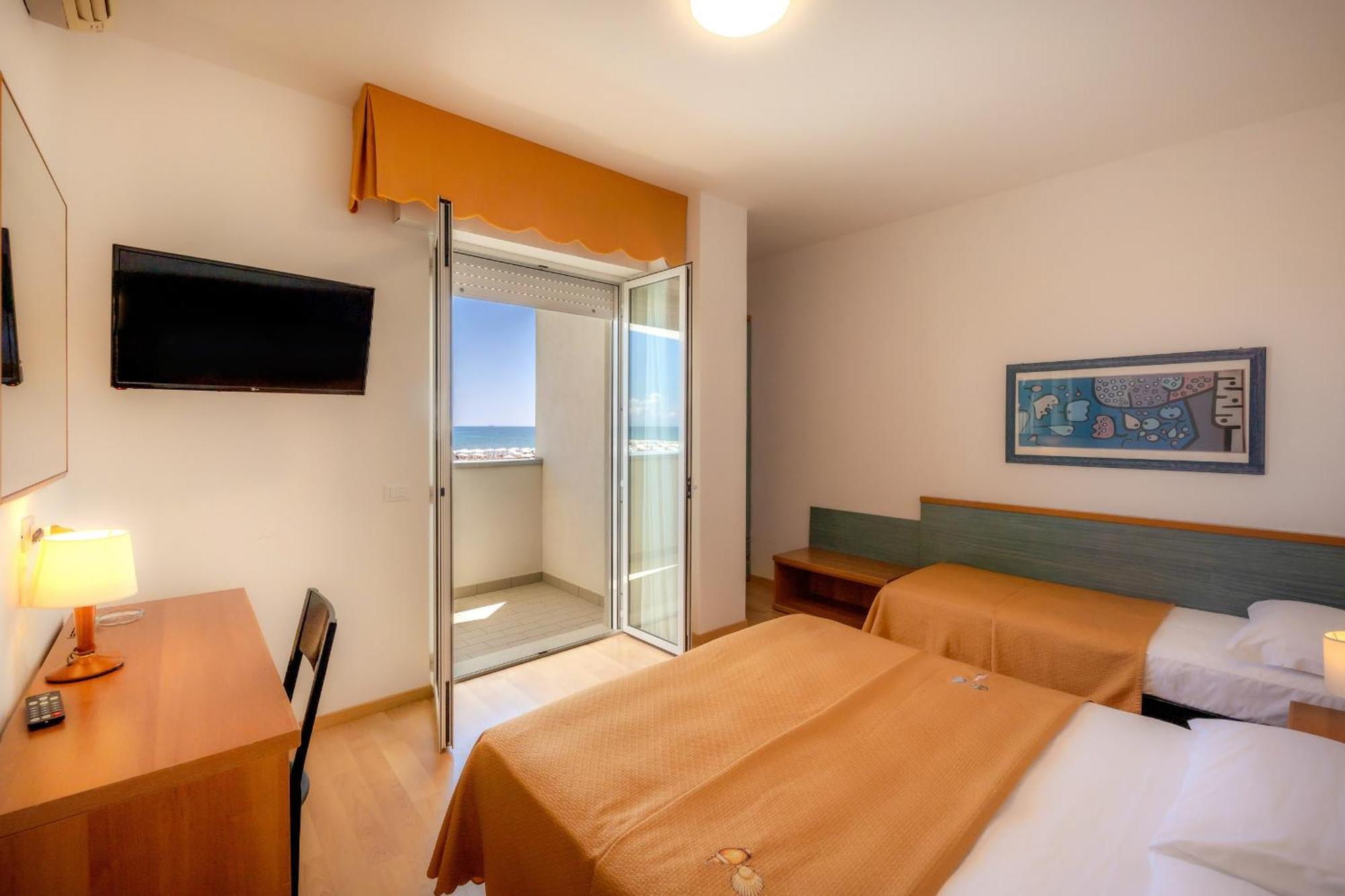 Hotel Parigi Caorle Exteriér fotografie